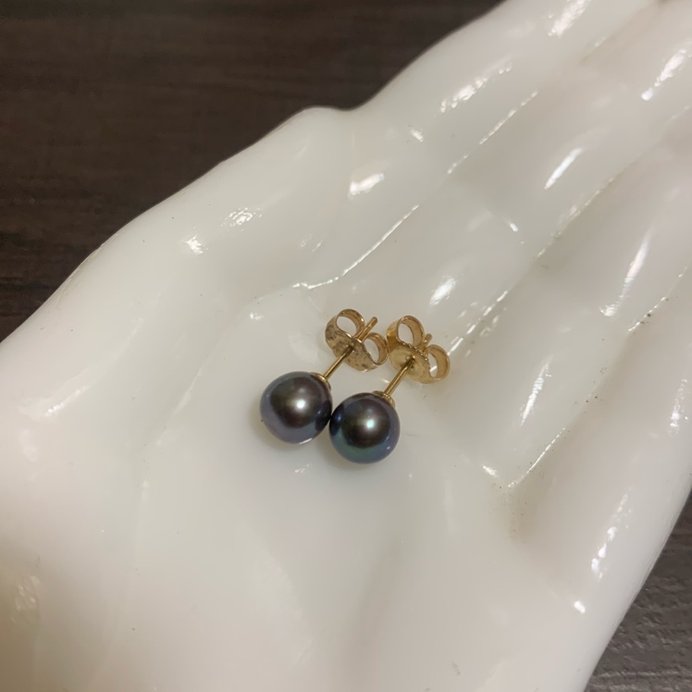 14k Gold- Tahitian Pearl Stud Earrings